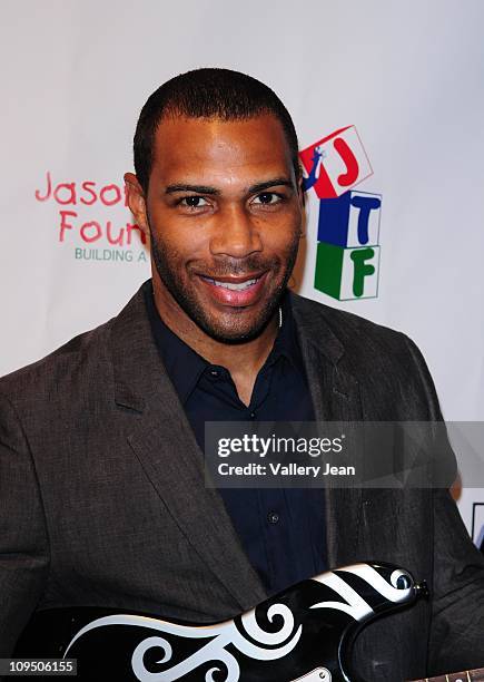 Jason Taylor Singer Actor Omari Hardwick attends Jason Taylor Celebrity Golf Classic Kick ...