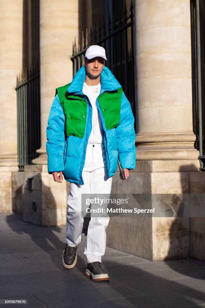 Street Style - Paris Fashion Week - Menswear F/W 2019-2020 : Day Two