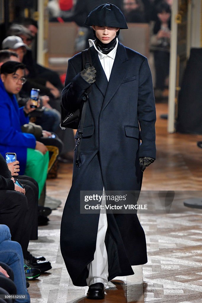 Raf Simons : Runway - Paris Fashion Week - Menswear Fall Winter 2019/2020