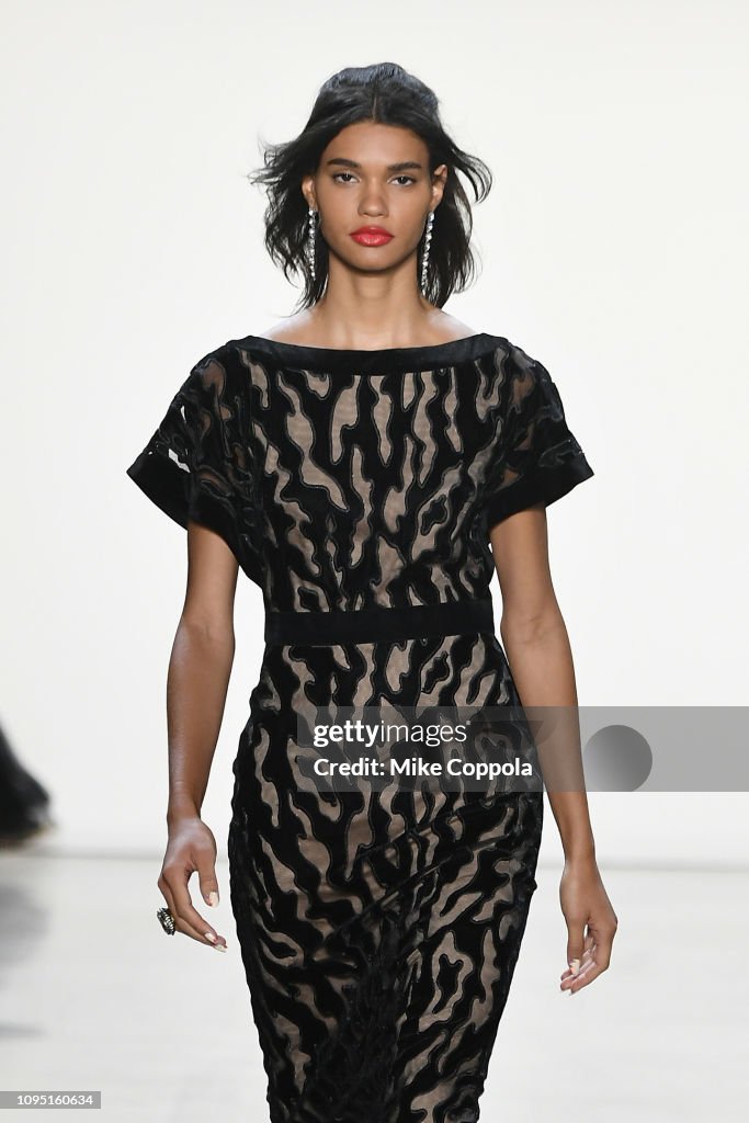 Tadashi Shoji FW'19 Fashion Show - Runway