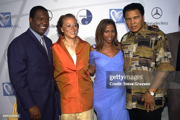 Rodney Peete, Lonnie Ali, Holly Robinson Peete & Muhammad Ali