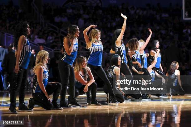 Fe Magic Dance 22 Don Juan Moore Magic Dancers Photos & High Res Pictures - Getty Images