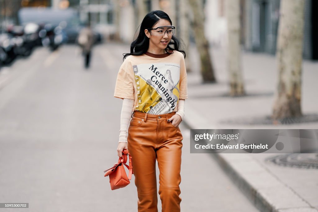Street Style - Paris Fashion Week - Menswear F/W 2019-2020 : Day Two