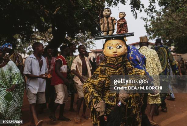 Gelede Rituals Gelede Photos and Premium High Res Pictures - Getty Images