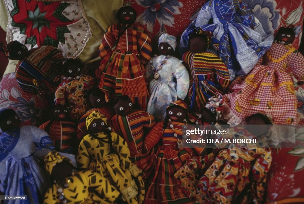 Garifuna dolls made, Dangriga