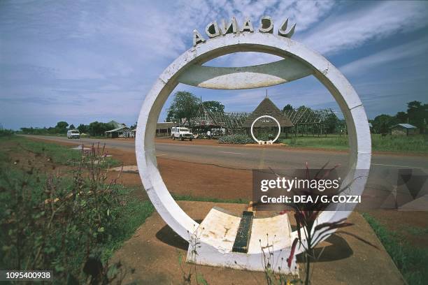 The monument located along the Equatorial line, Uganda.