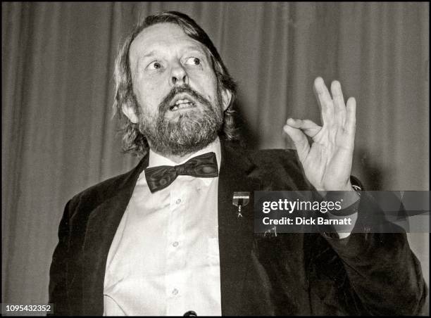 Willie Raston Willie Rushton Photos and Premium High Res Pictures - Getty Images