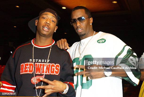 JaRule & P. Diddy pose for photographers at rehearsals for the 2002 American Music Awards at The Shrine Auditorium.