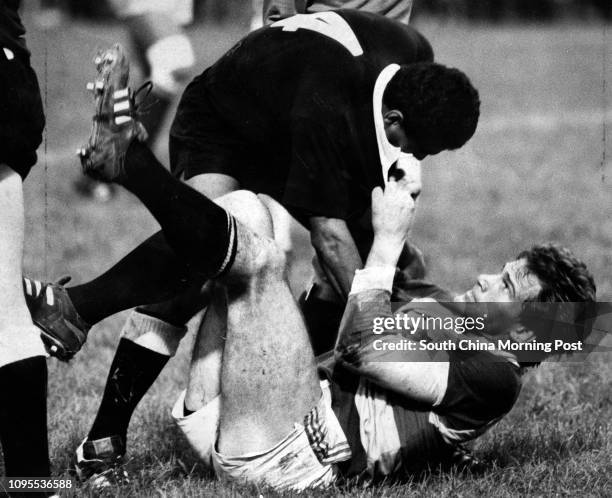 New Zealand VS French Barbarians. Cathay Pacific-Hongkong Bank Invitation Sevens. 06 April 1986