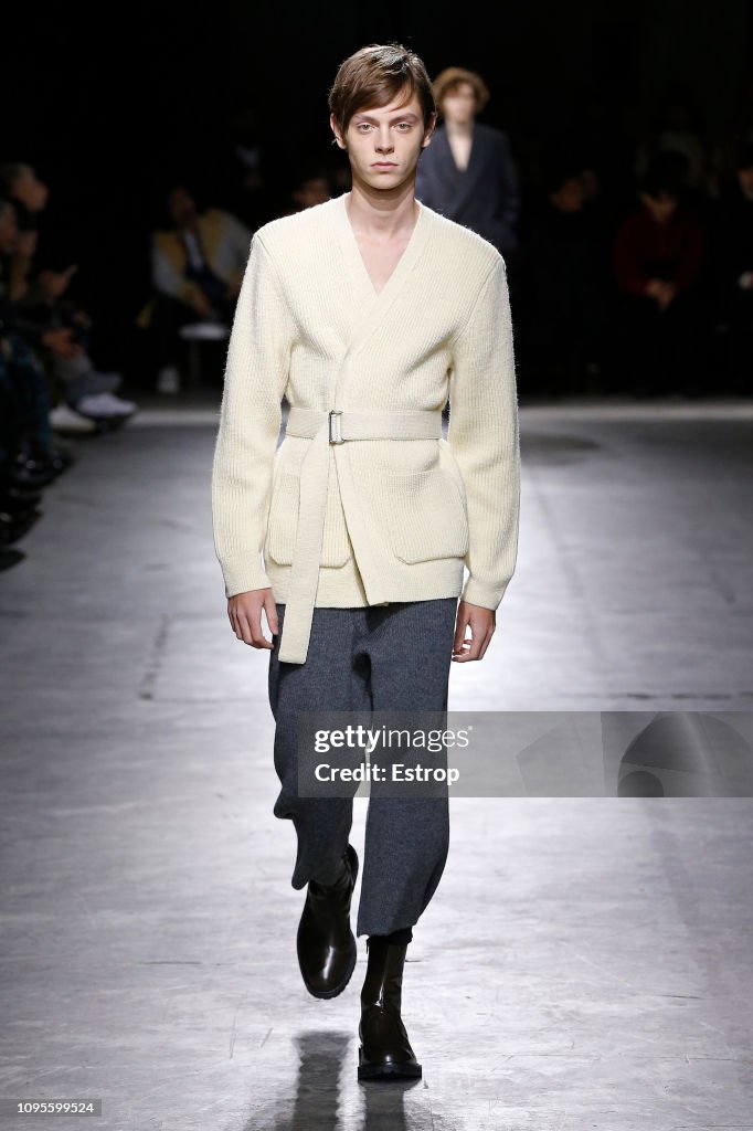 Dries Van Noten : Runway - Paris Fashion Week - Menswear F/W 2019-2020