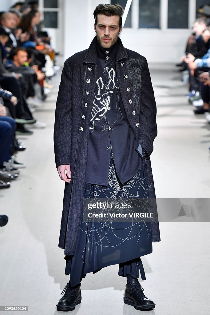 Yohji Yamamoto : Runway - Paris Fashion Week - Menswear F/W 2019-2020