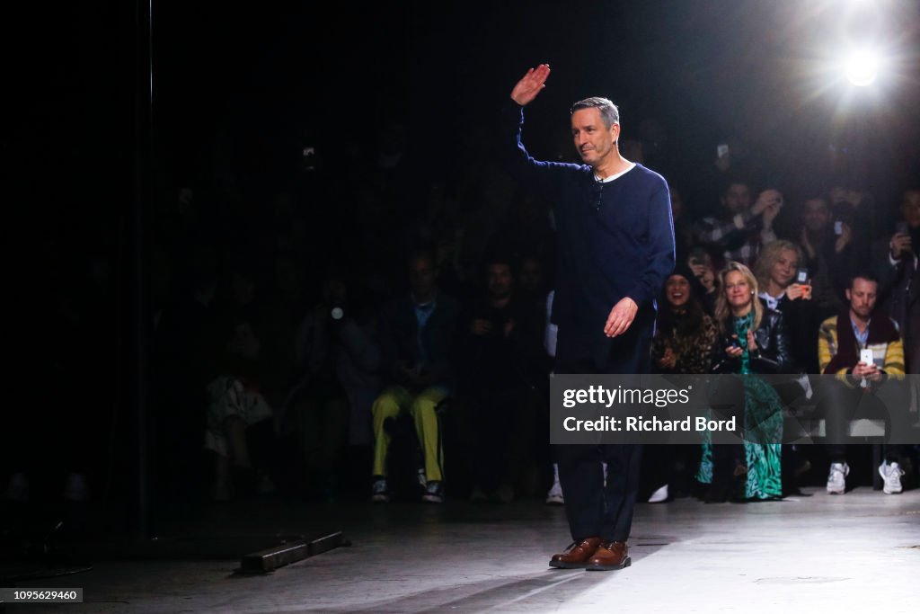 Dries Van Noten : Runway - Paris Fashion Week - Menswear F/W 2019-2020