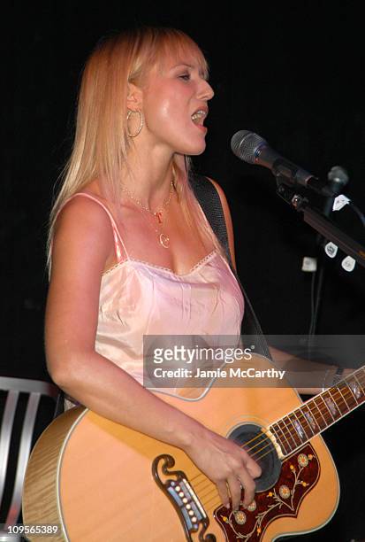 Jewel during Designer Ron Chereskin Hosts Rob Thomas and Jewel Performance to Benefit Sidewalk Angels Foundation at The China Club in New York City,...