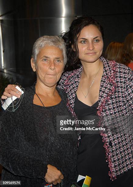 Rain Phoenix with Mother Arlyn Dunitz Jochebed