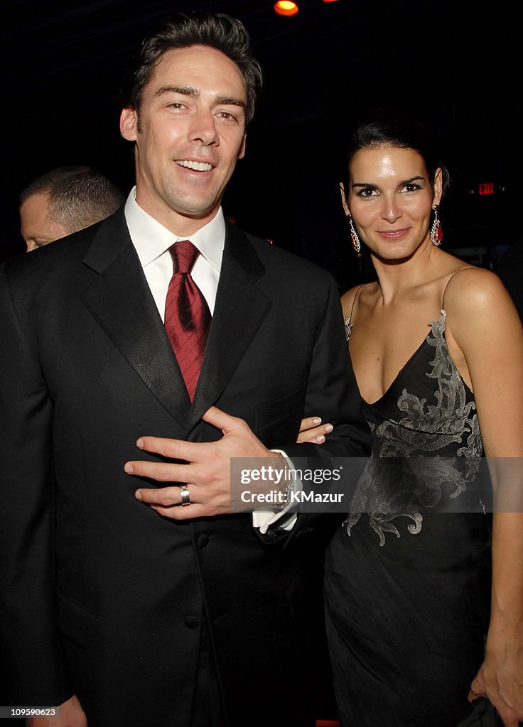 InStyle & Warner Bros. 2006 Golden Globes After Party - Inside
