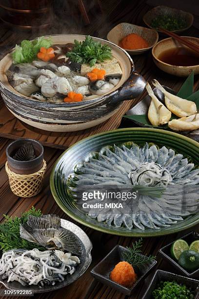 fugu cuisine - フグ ストックフォトと画像