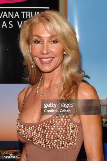Linda Thompson during Ivana Las Vegas Cocktail Party at Regent Beverly Wilshire Hotel in Beverly Hills, California, United States.