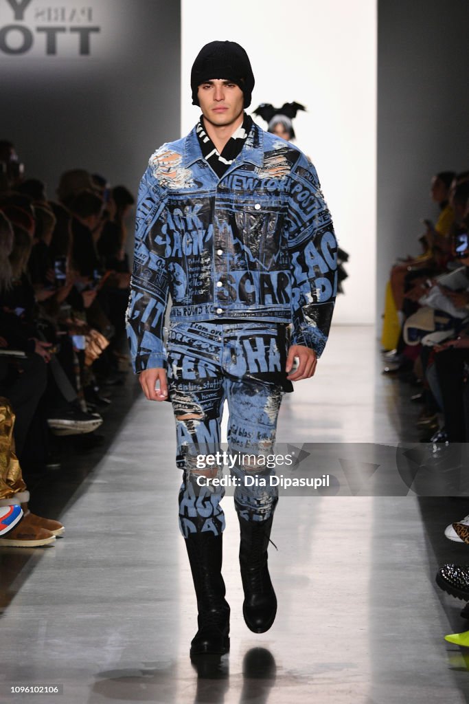 Jeremy Scott - Runway - February 2019 - New York Fashion Week: The Shows