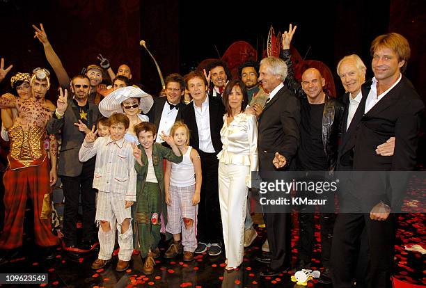 Ringo Starr, Yoko Ono, Sir Paul McCartney, Olivia Harrison, Sir George Martin and Giles Martin with Cirque du Soleil "LOVE" castmembers *EXCLUSIVE*