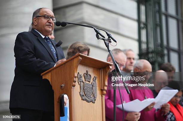 Governor-General Anand Satyanand makes a speech prior to New Zealand holding two minutes' silence at 12.51pm local time to mark the time of last...