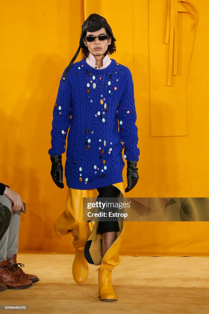 Loewe : Runway - Paris Fashion Week - Menswear F/W 2019-2020