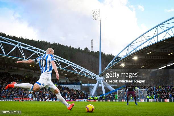 Aaron Mooy of Huddersfield Town takes a free kick during the Premier League match between Huddersfield Town and Arsenal FC at John Smith's Stadium on...