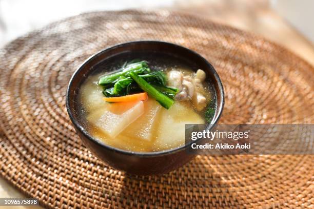 zouni - daikon stockfoto's en -beelden