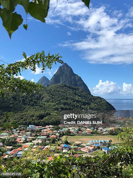 Pitons Programma 896 The Pitons Stock Photos, High-Res Pictures, and Images - Getty Images