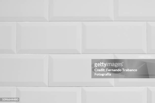 white tiles - kakelplatta bildbanksfoton och bilder