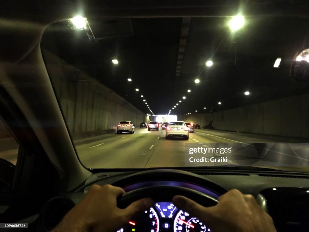 Driver's point of view inside the tunnel.