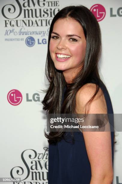 Katie Lee Joel arrives at VH1's Save The Music 10th Anniversary Gala at The Tent at Lincoln Center on September 20, 2007 in New York City.