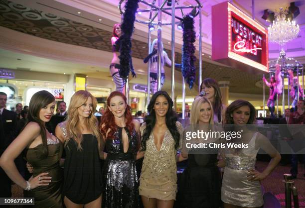 Jessica Stutta, Ashley Roberts, Carmit Bachar, Nicole Scherzinger, Melody Thornton and Kimberly Wyatt of The Pussycat Dolls