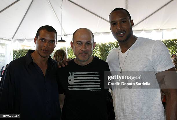 John Varvatos , Henry Simmons and guest