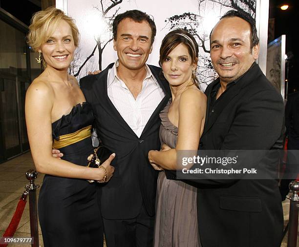 Amber Valletta, Julian McMahon, Sandra Bullock and Mennan Yapo