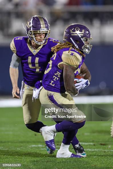 Matt Simms Atlanta Legends quarterback Matt Simms hands off the ball to Atlanta ...