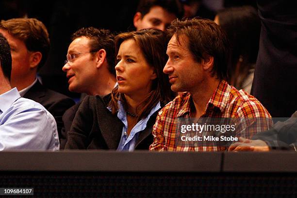 Actors Téa Leoni and David Duchovny attend the BNP Paribas Showdown at Madison Square Garden on February 28, 2011 in New York City.