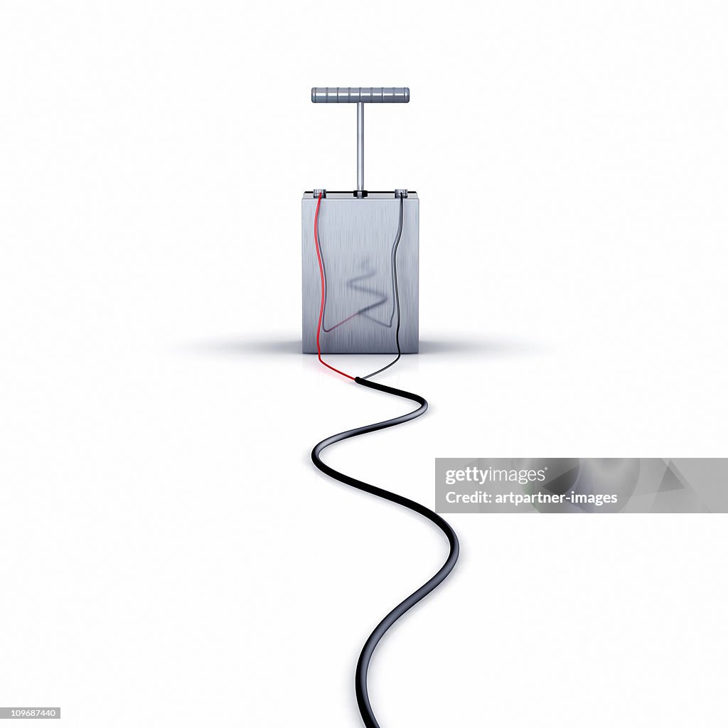 Detonator to explode dynamite