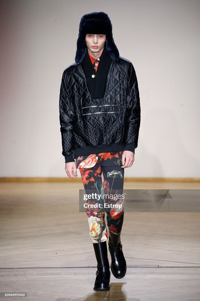 Paul Smith : Runway - Paris Fashion Week - Menswear F/W 2019-2020