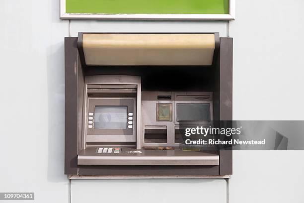 cash machine - geldautomat stock-fotos und bilder
