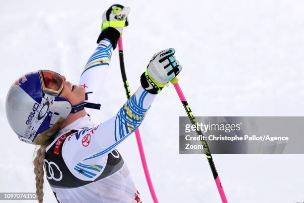 Lindsey Vonn of USA wins the bronze medal during the FIS World Ski Championships Women's Downhill on February 10, 2019 in Are Sweden.