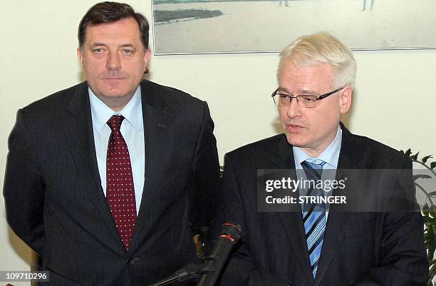 Croatian President Ivo Josipovic and the President of the Serb entity in Bosnia and Hercegovina Republika Srpska Milorad Dodik give a press...