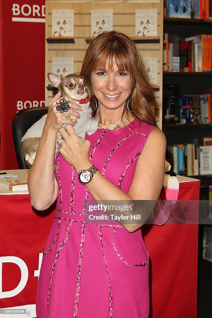 Jill Zarin & Lisa Wexler Sign Copies Of "Secrets Of A Jewish Mother" - March 1, 2011