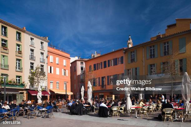 perpignan, place de la republique - france lille stockfoto's en -beelden