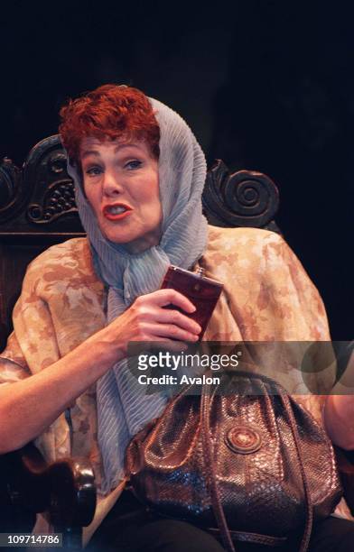Lynn Redgrave, British Actress, In a scene from her one-woman play 'Shakespeare For My Father', at the Theatre Royal, Haymarket, London.