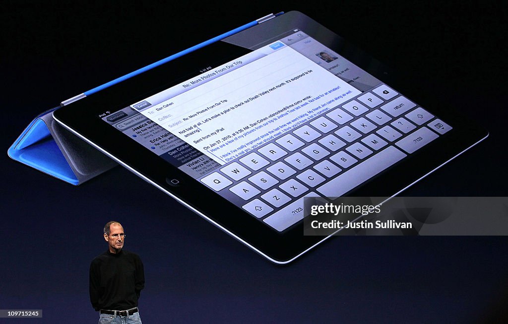 Apple Unveils iPad 2