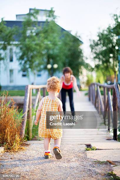 Chasing Toddler Riley Mom Chasing Toddler Photos and Premium High Res Pictures - Getty Images