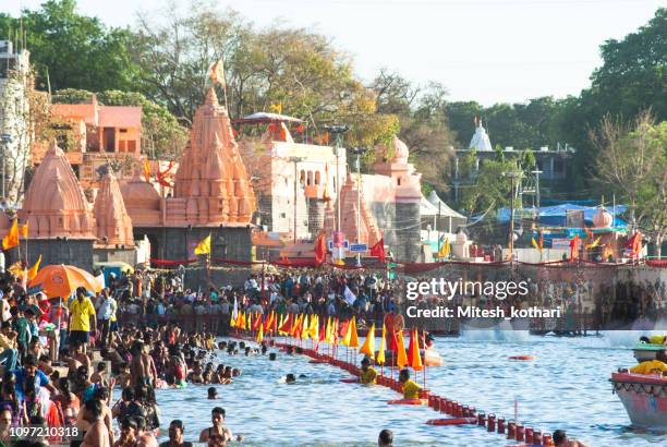 mer från kumbh mela - maha shivratri hindu festival bildbanksfoton och bilder