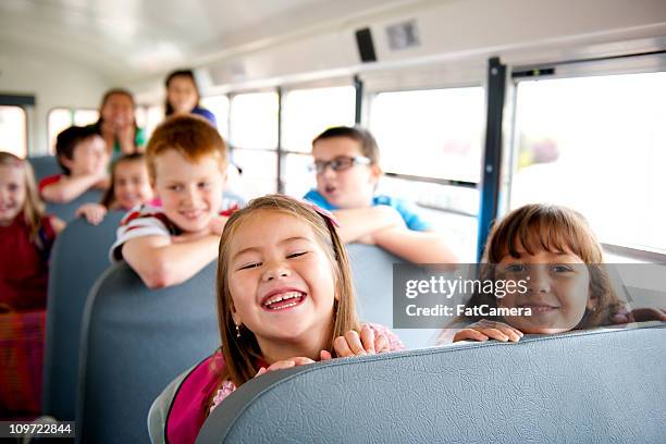 back to school bus - school bus kids stock pictures, royalty-free photos & images