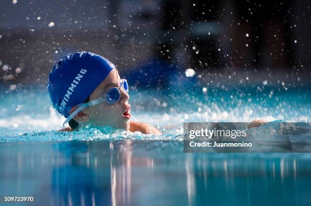 nuotatore - boy swim foto e immagini stock