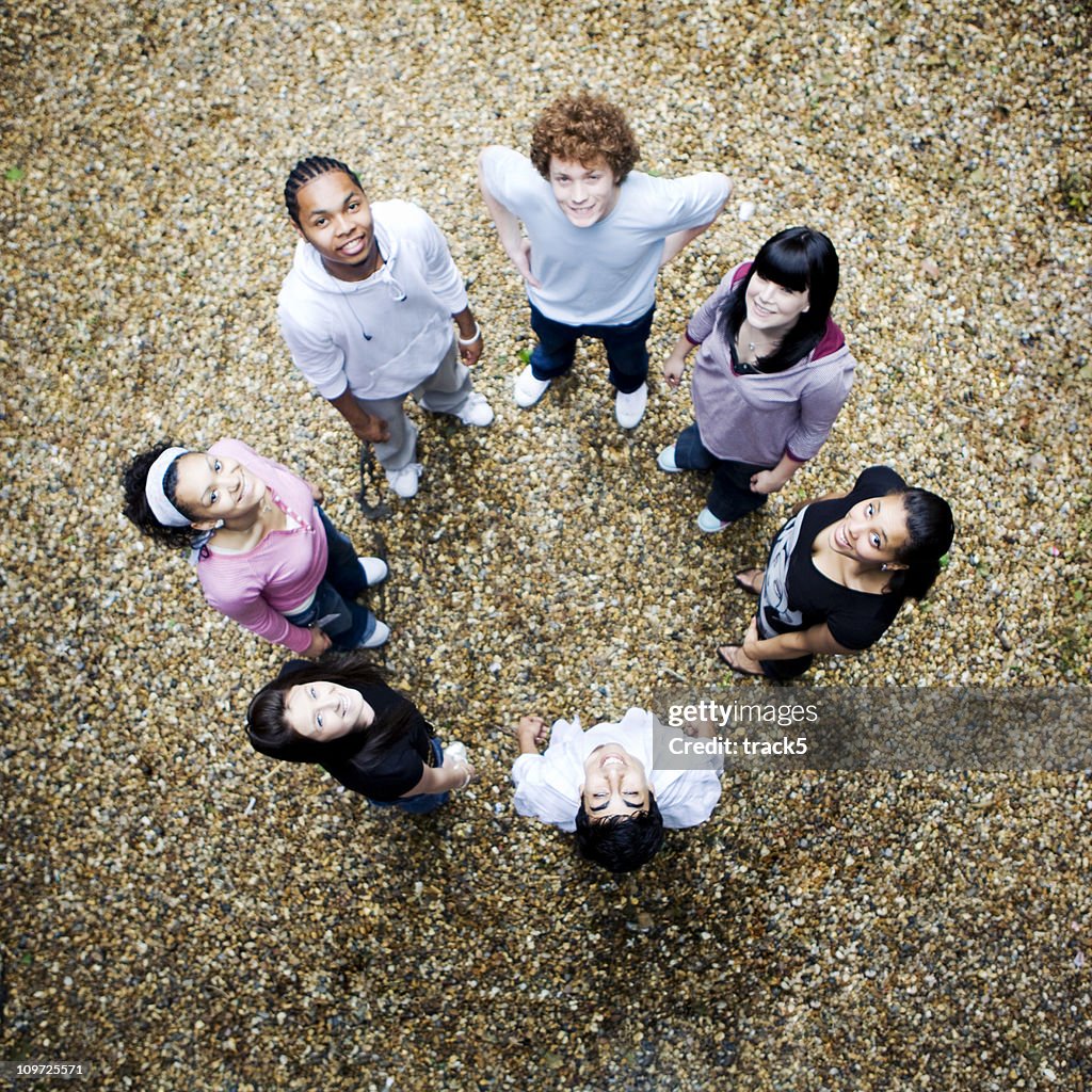 Adolescente alunos: Adolescentes juntos